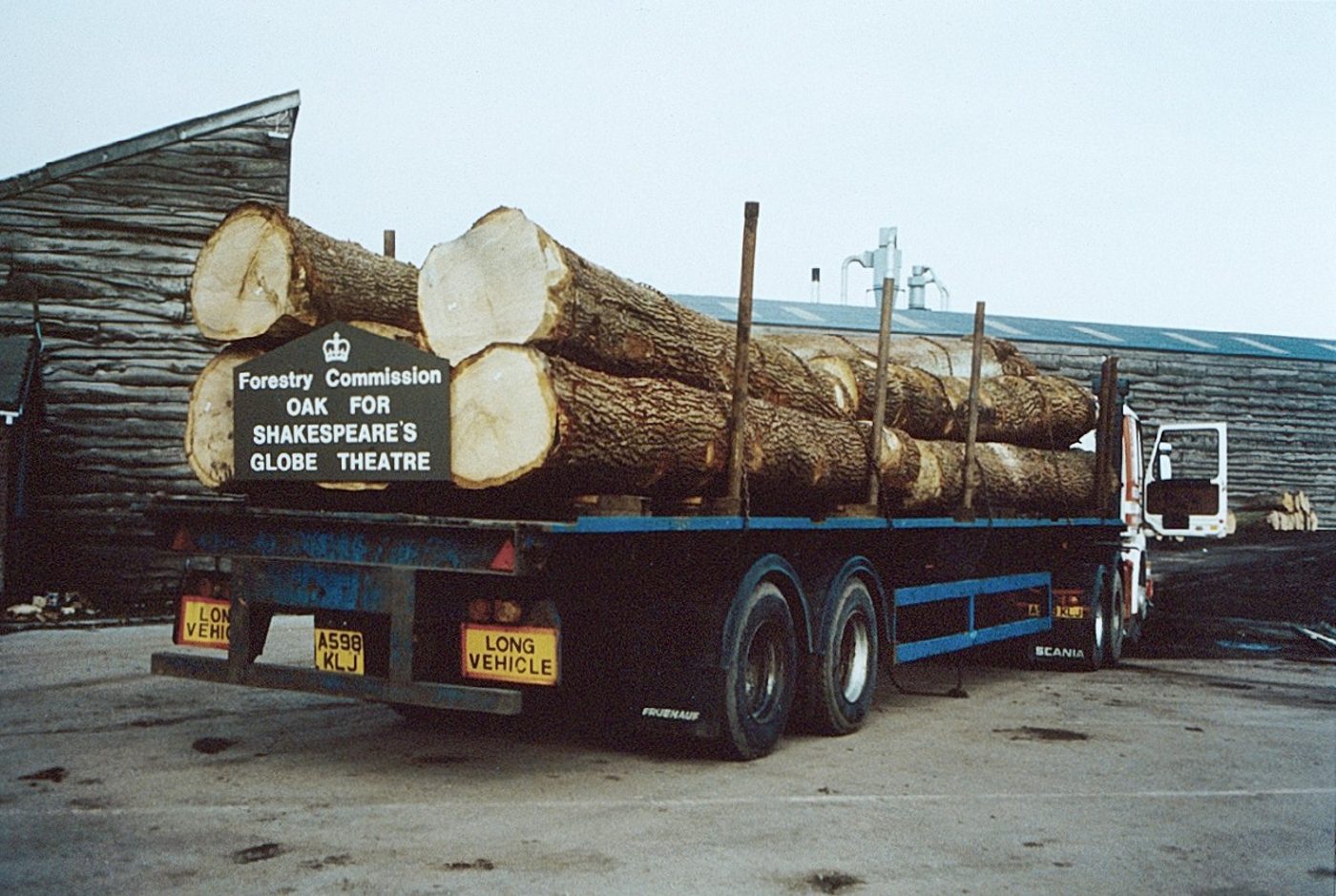 Large oak trees piled onto a lorry